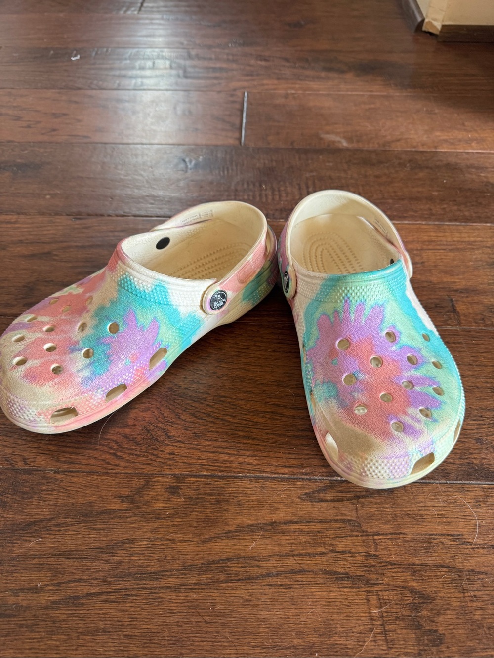 CROCS Kids Tie-Dye Clogs - Pastel Pink, Teal & Cream